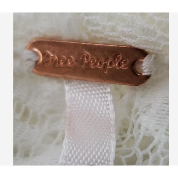 Free People Lady Bird White Lace Tank Top Medium New with Tags - Picture 4 of 6